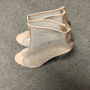 Sandal heels